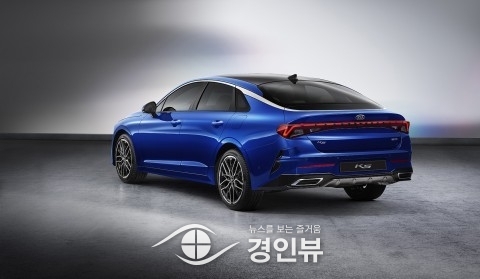기아자동차 3세대 K5의 외관