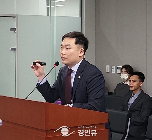 이호동 의원, 서울대 초청 베트남 고위 지방공무원 연수단 강연