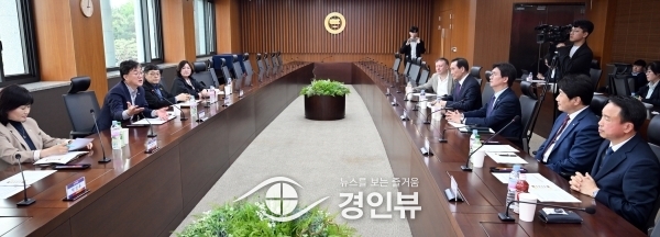 안산시 5개 대학 총장 한자리에… 청년 축제에‘진심’