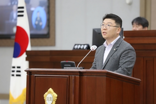 수원시학원연합회 특정정당 당원모집 의혹 확산