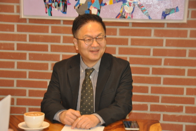 민주당 김민주 오산 상임대표 “저는 확실히 선거에 나갈 것”