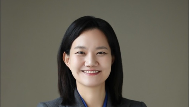 병원장 측근 명의 의료기기 판매회사?