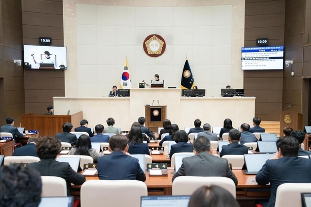 용인시의회 의원 뇌물의 건 솜방망이 징계 행정심판 제기 파문