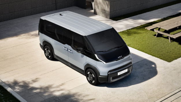 기아, 더 기아 PV5 탑기어 선정 ‘올해의 패밀리카’ 수상