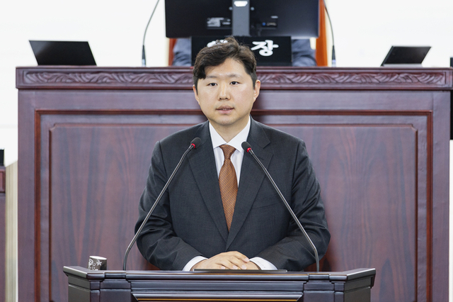 화성 전성균 의원 광비콤 공공분양 독단 행정 날선 비판