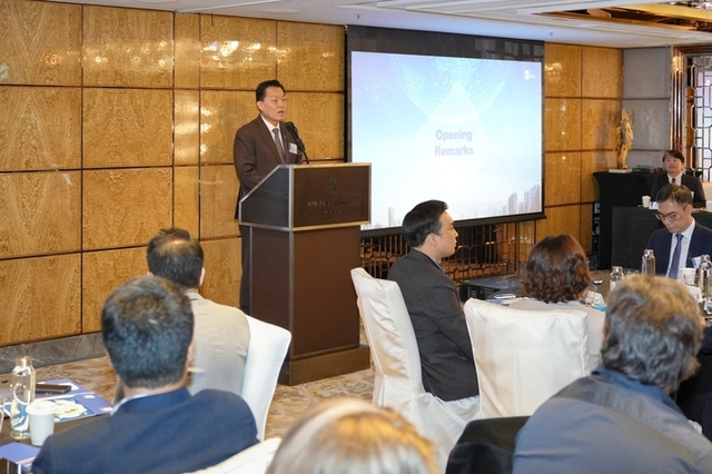 수원 홍콩 기업 대상 수원경제자유구역 투자유치설명회 개최