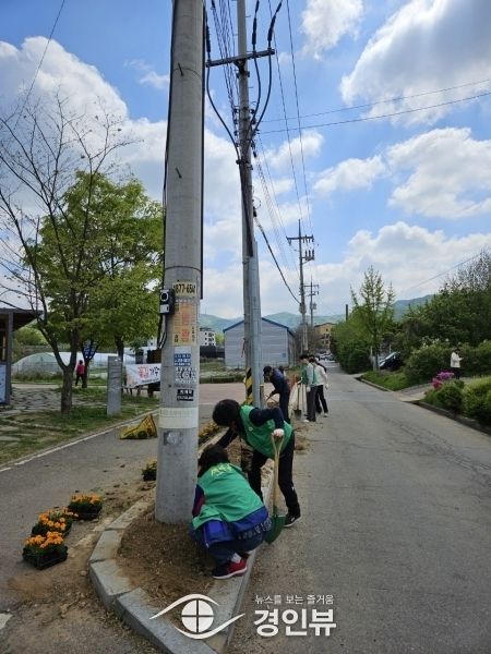 고천동 새마을부녀회, 꽃길 가꾸기 실시